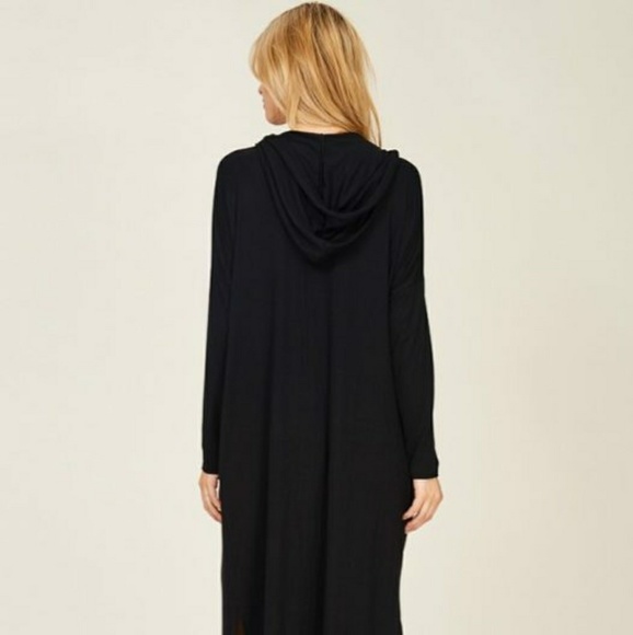 BLACK LONG SLEEVE HOODED MAXI DRESS - Picture 3 of 7